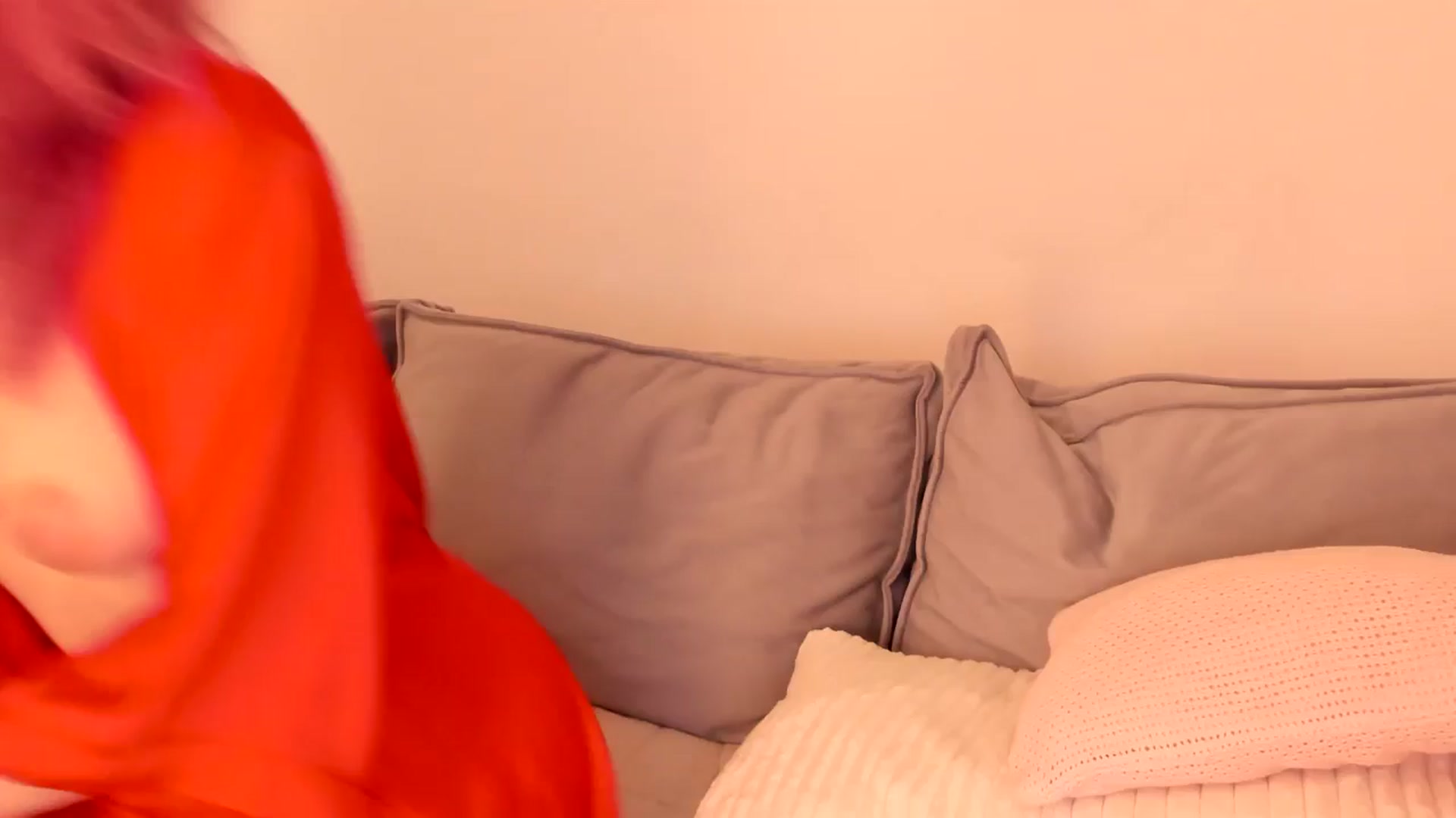 Gallery image thumbnail from Simi__'s myfreecams stream on, 12/24/2024, 17:25 image 17 of 20