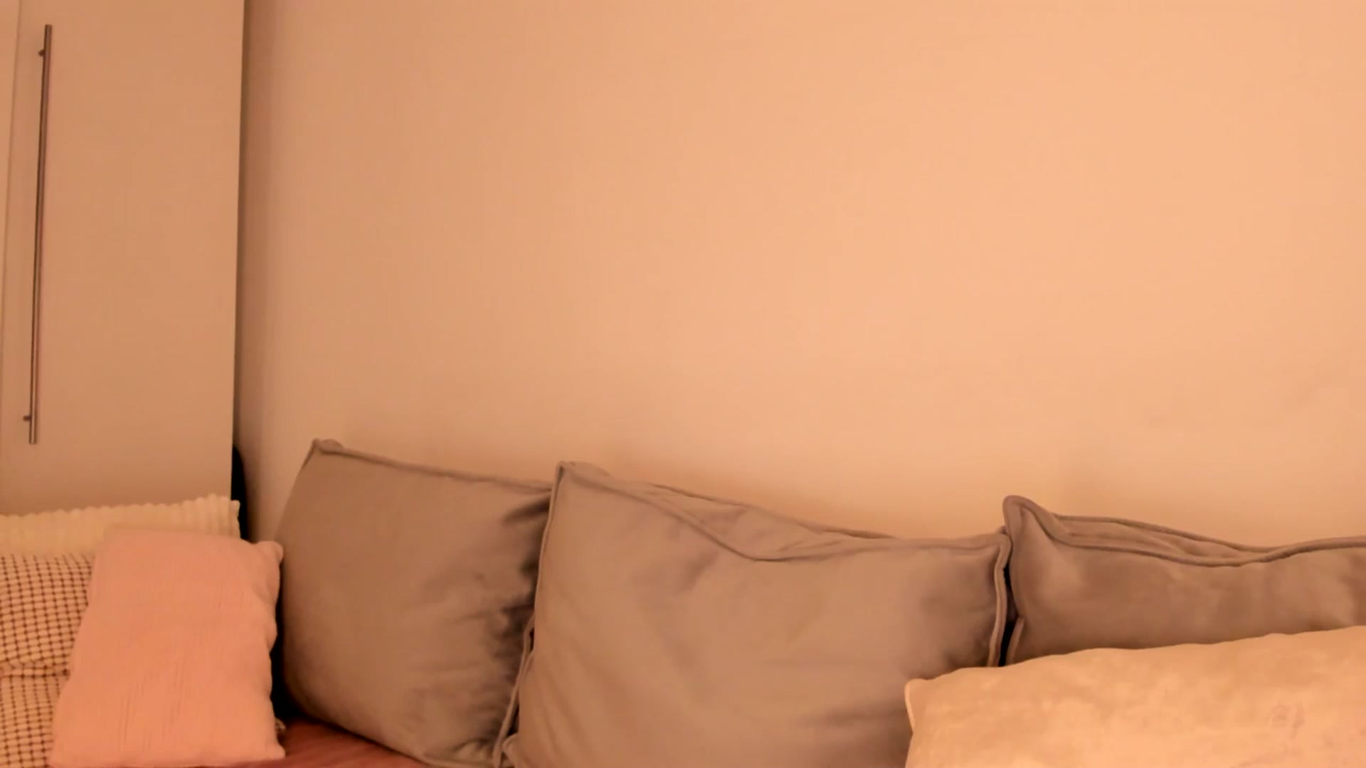 Gallery image thumbnail from Simi__'s myfreecams stream on, 01/15/2025, 18:10 image 13 of 20