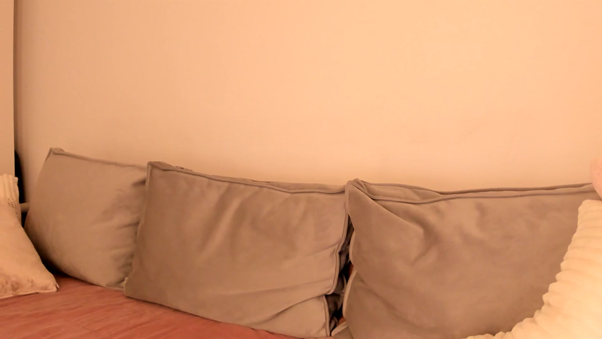 Gallery image thumbnail from Simi__'s myfreecams stream on, 01/17/2025, 18:57 image 8 of 20