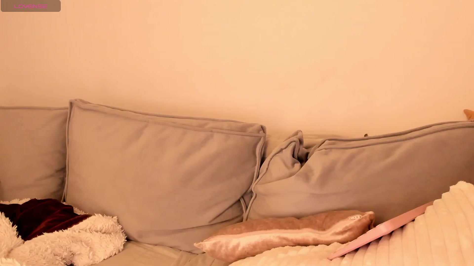 Gallery image thumbnail from Simi__'s myfreecams stream on, 01/28/2025, 19:01 image 10 of 20