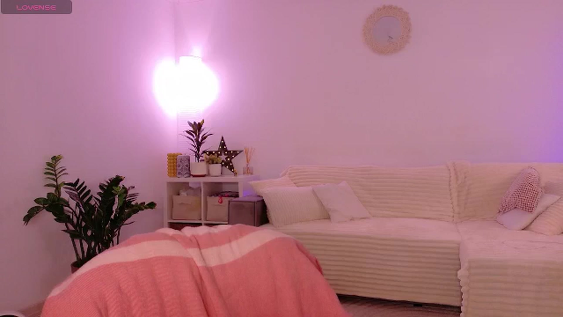 Gallery image thumbnail from Simi__'s myfreecams stream on, 02/28/2026, 17:48 image 19 of 20