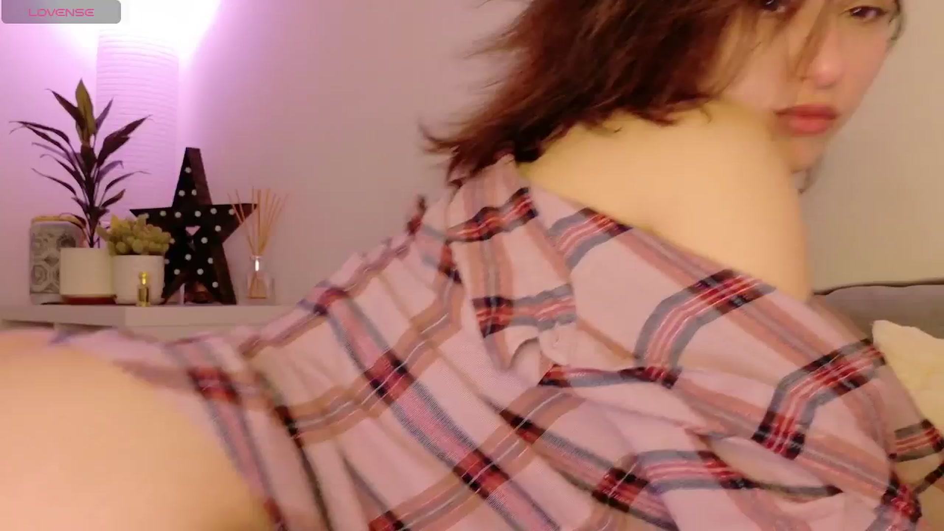 Gallery image thumbnail from Simi__'s myfreecams stream on, 03/01/2026, 17:25 image 5 of 20
