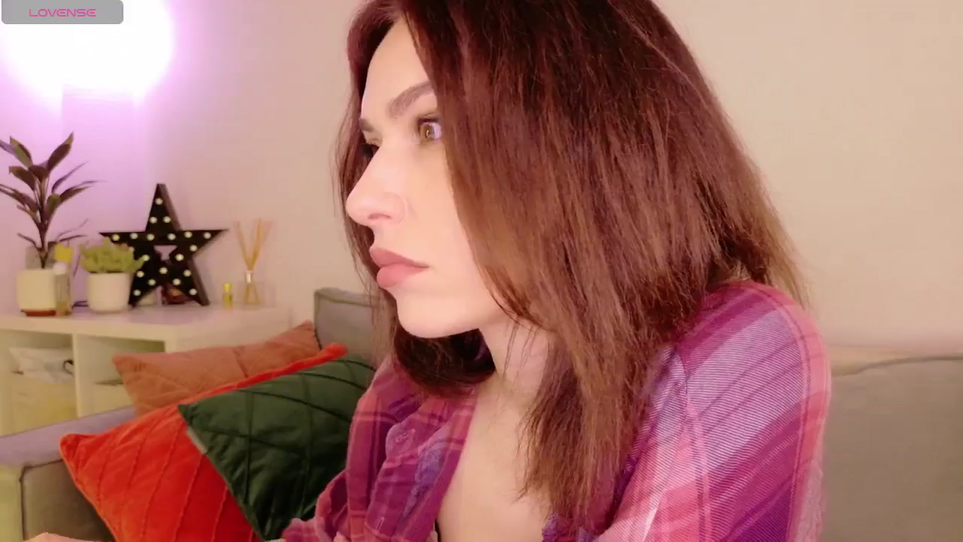 Gallery image thumbnail from Simi__'s myfreecams stream on, 04/02/2026, 17:42 image 10 of 20