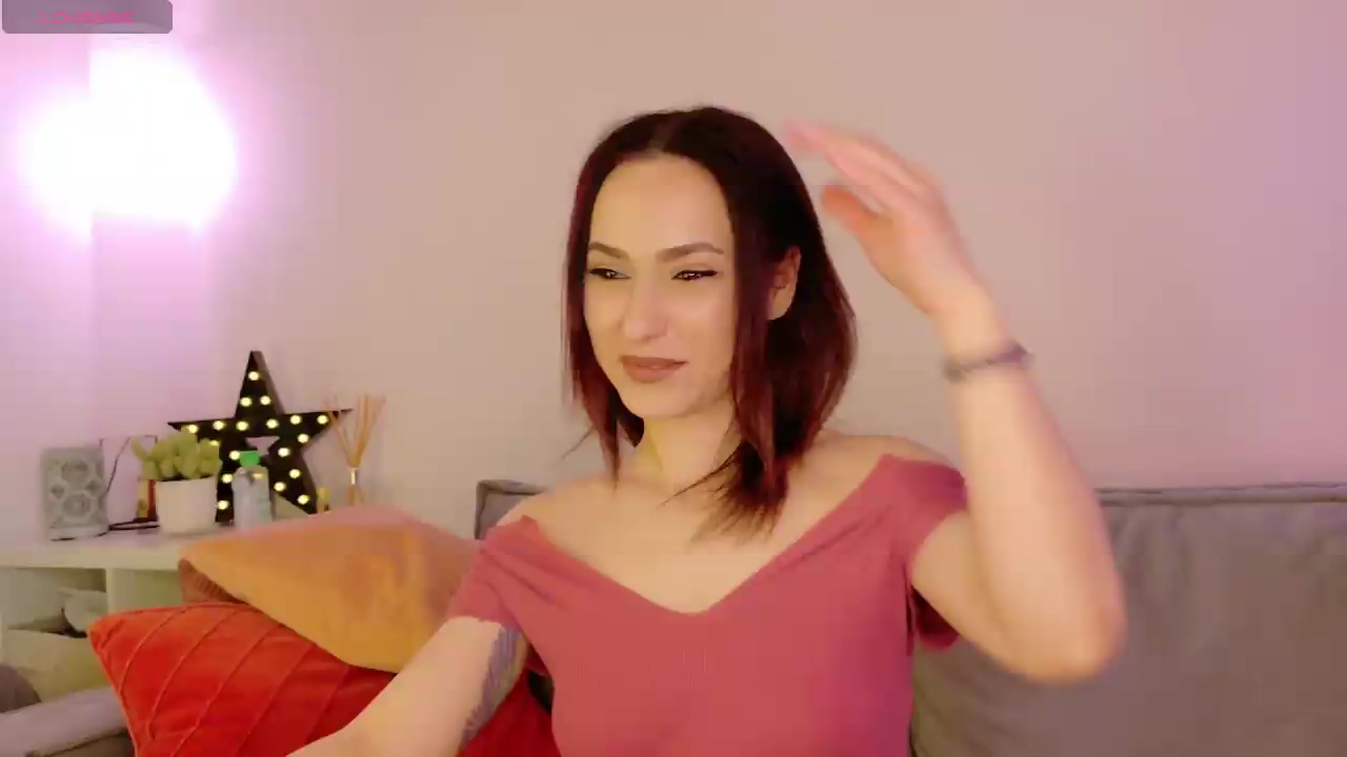 Gallery image thumbnail from Simi__'s myfreecams stream on, 05/05/2026, 17:57 image 4 of 20
