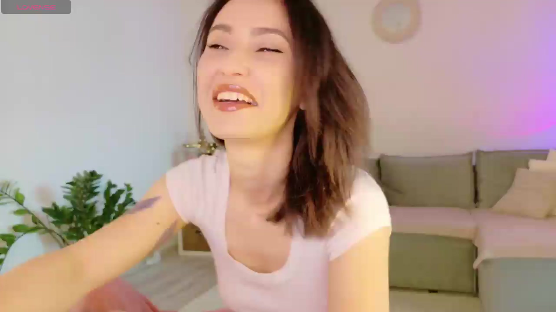Gallery image thumbnail from Simi__'s myfreecams stream on, 06/26/2026, 14:51 image 1 of 20
