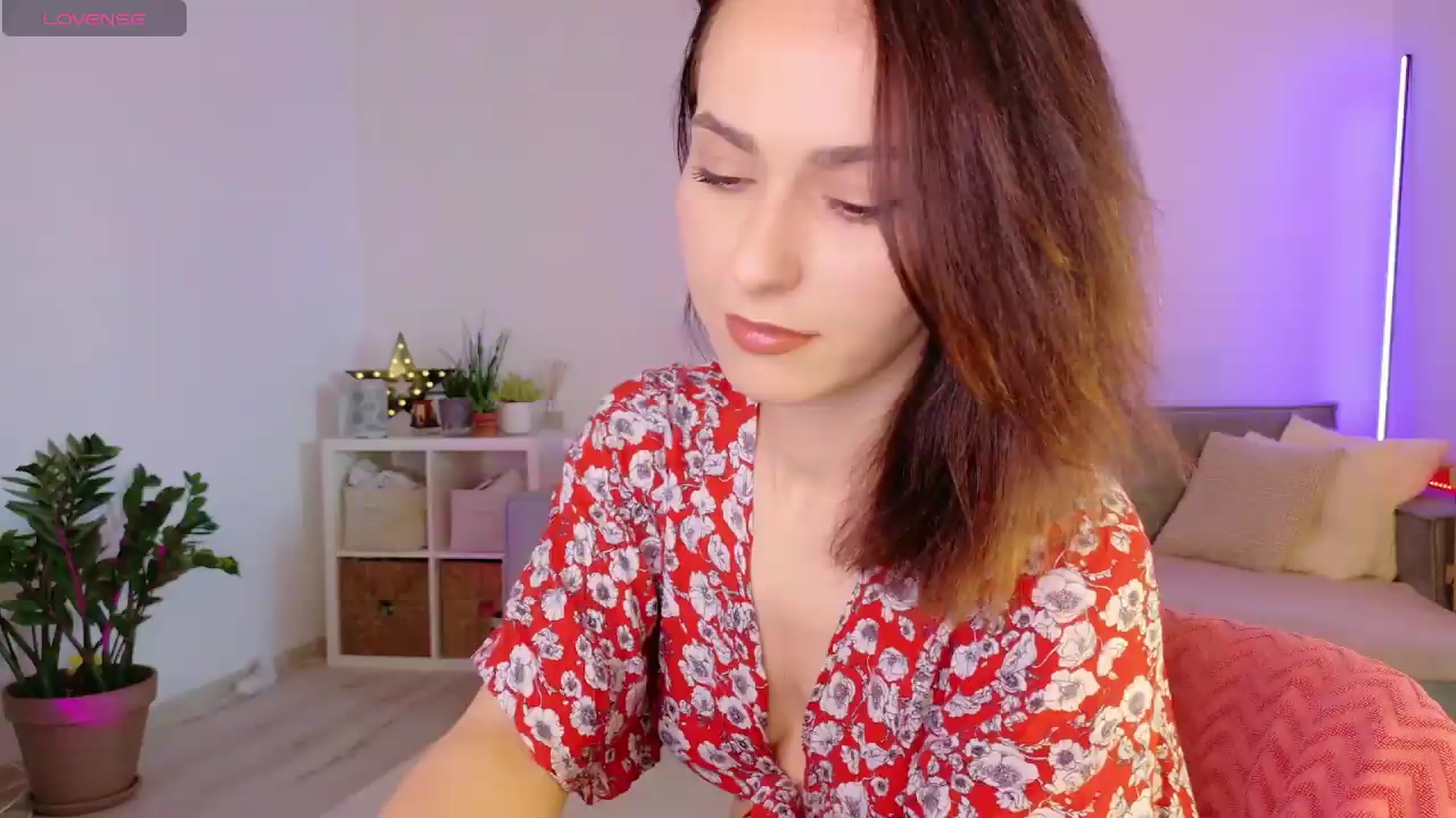 Gallery image thumbnail from Simi__'s myfreecams stream on, 06/29/2026, 17:47 image 3 of 20