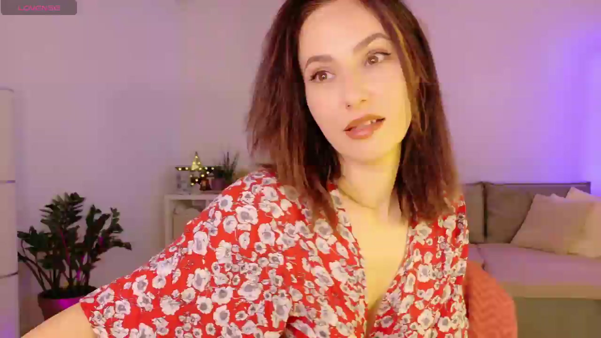 Gallery image thumbnail from Simi__'s myfreecams stream on, 06/29/2026, 17:47 image 7 of 20