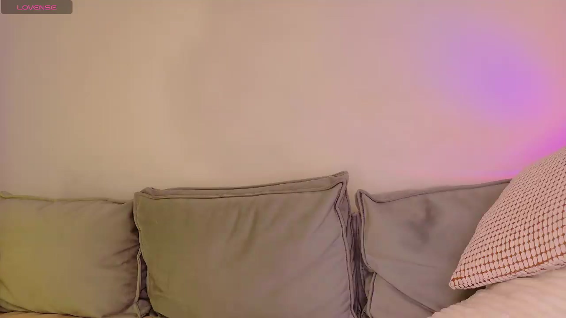 Gallery image thumbnail from Simi__'s myfreecams stream on, 07/05/2026, 18:05 image 19 of 20