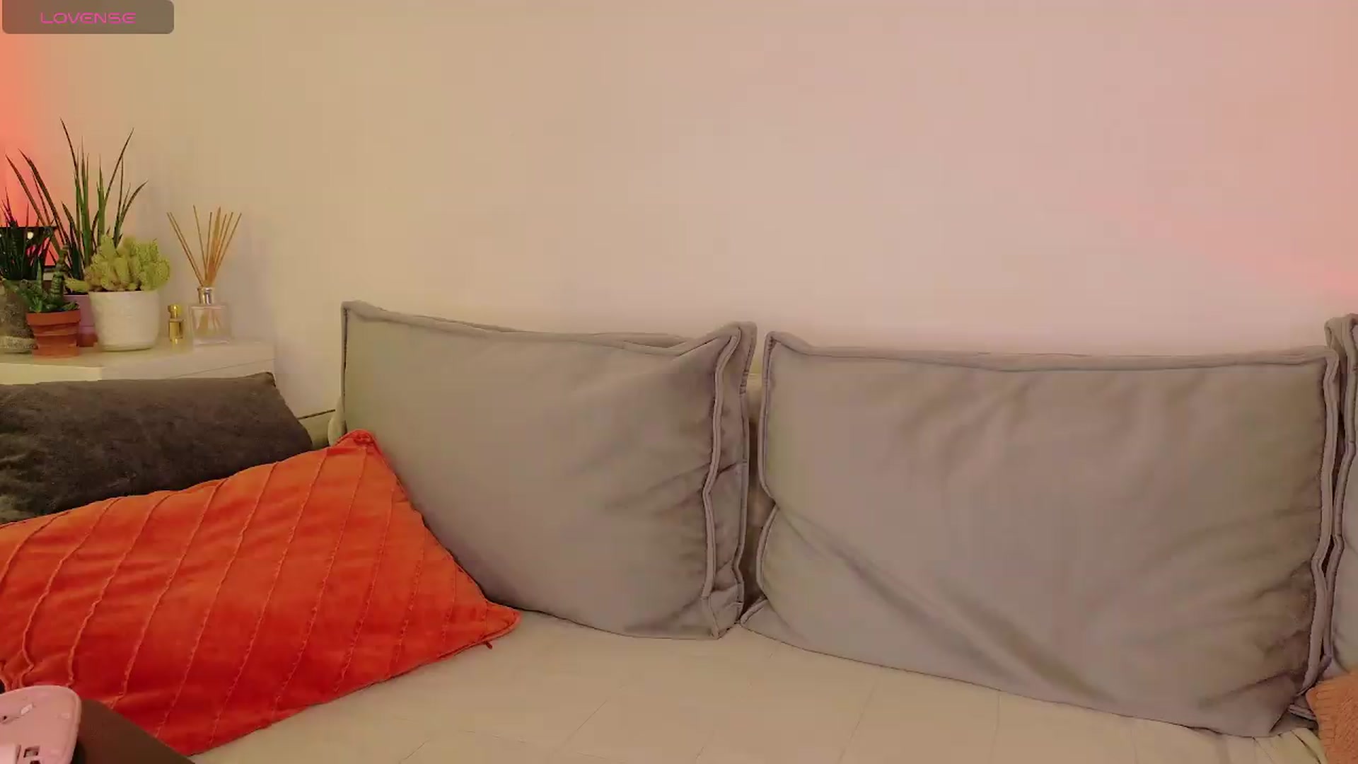 Gallery image thumbnail from Simi__'s myfreecams stream on, 07/16/2026, 17:44 image 10 of 20