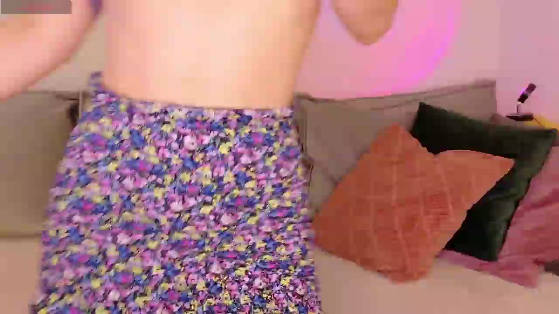 Gallery image thumbnail from Simi__'s myfreecams stream on, 08/10/2026, 17:37 image 5 of 20