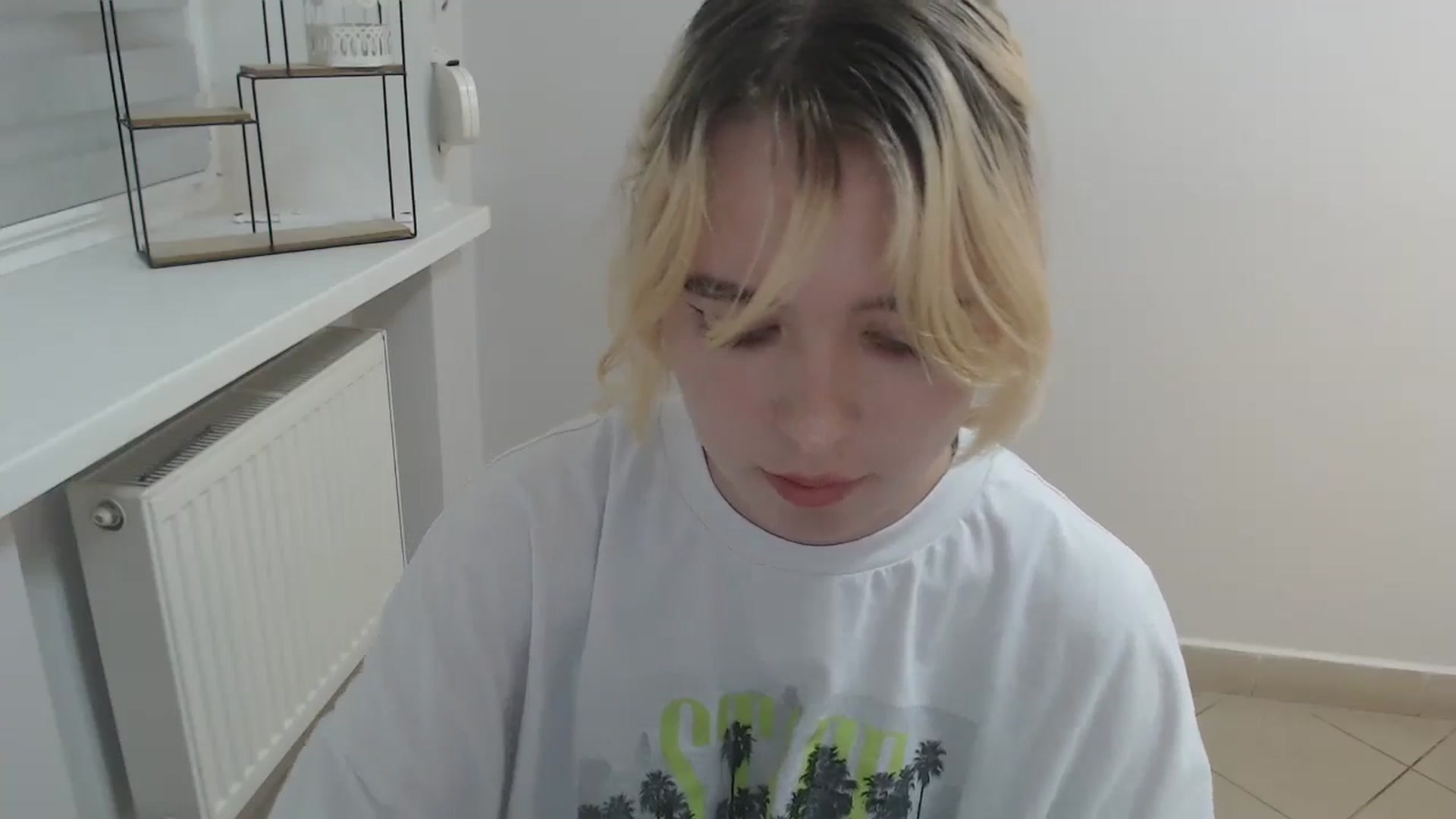 Gallery image thumbnail from SimonaTess_'s myfreecams stream on, 08/22/2024, 09:15 image 9 of 20