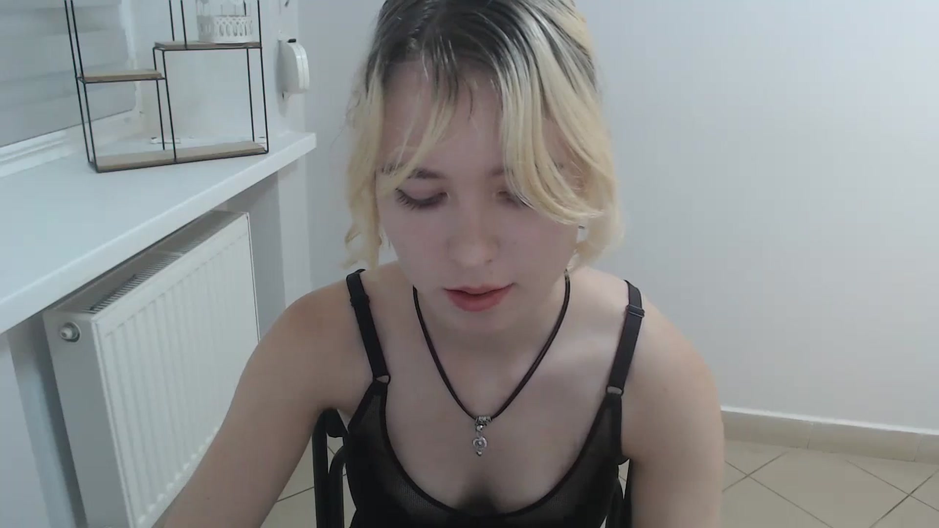 Gallery image thumbnail from SimonaTess_'s myfreecams stream on, 08/22/2024, 09:15 image 13 of 20