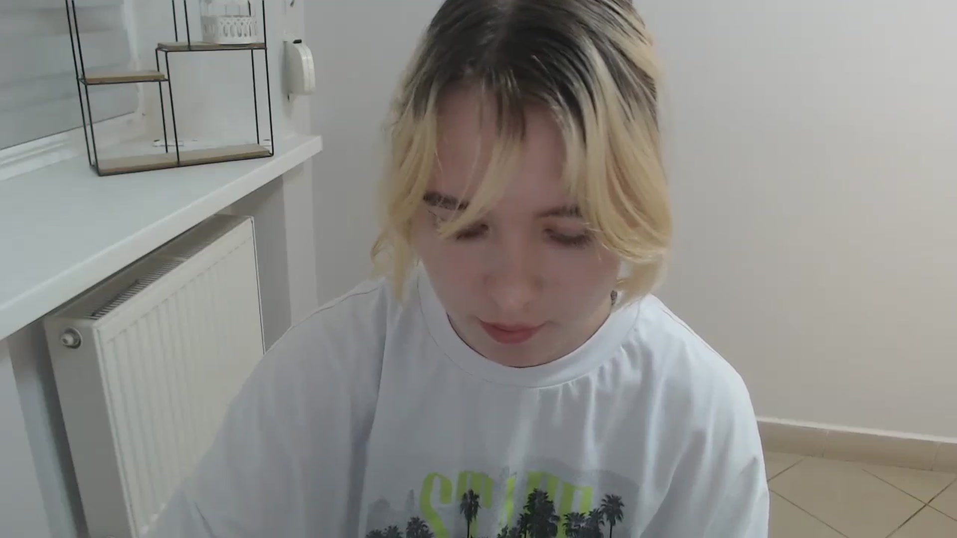 Gallery image thumbnail from SimonaTess_'s myfreecams stream on, 08/22/2024, 09:15 image 3 of 20