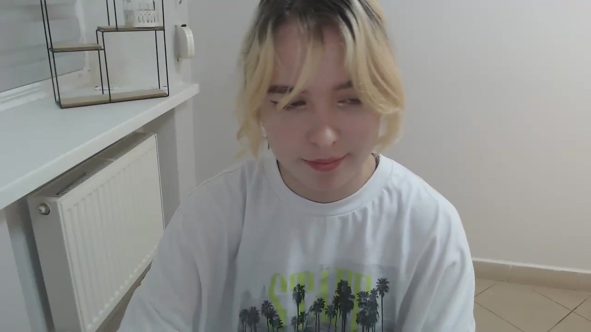 Gallery image thumbnail from SimonaTess_'s myfreecams stream on, 08/22/2024, 09:15 image 2 of 20