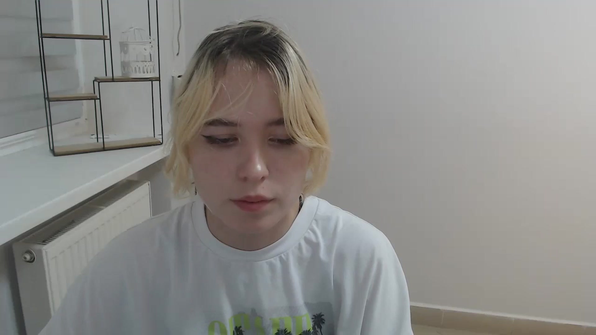 Gallery image thumbnail from SimonaTess_'s myfreecams stream on, 08/22/2024, 10:32 image 16 of 20
