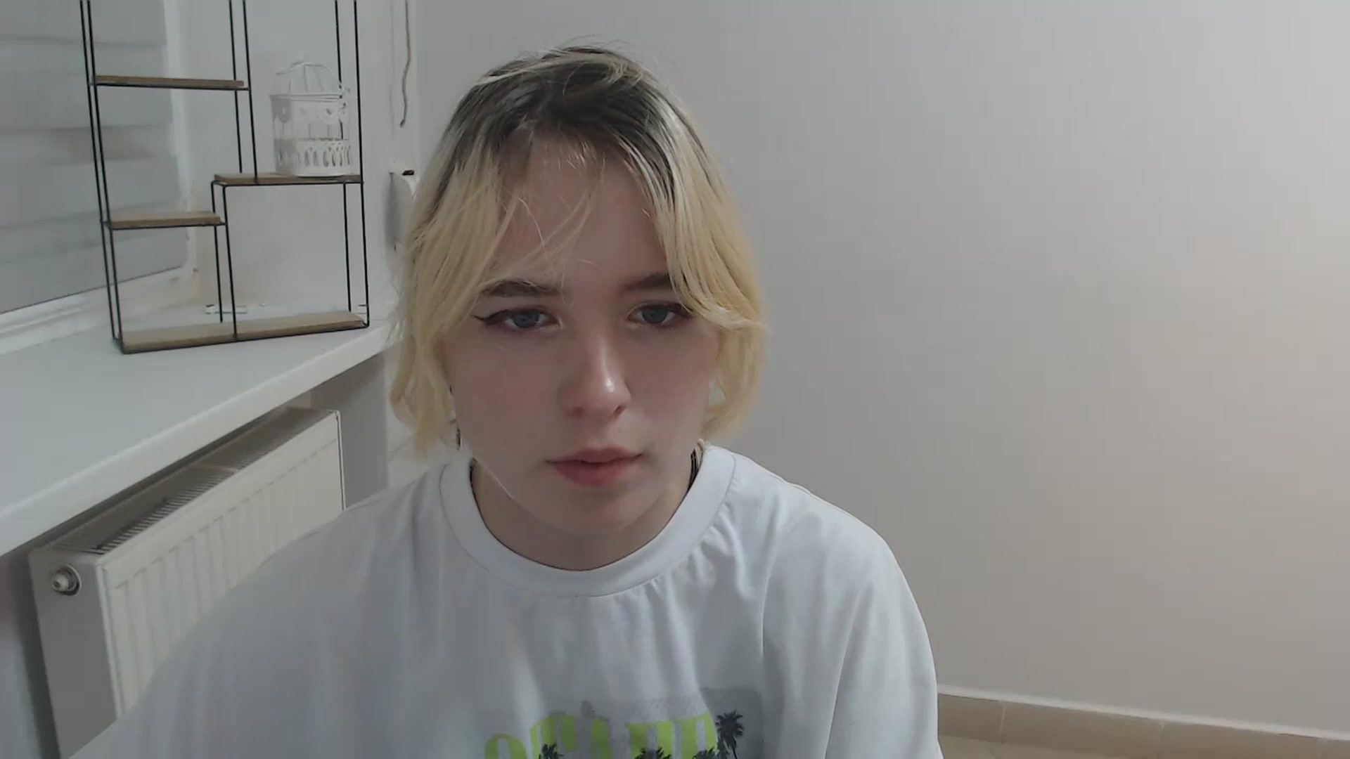 Gallery image thumbnail from SimonaTess_'s myfreecams stream on, 08/22/2024, 10:32 image 15 of 20