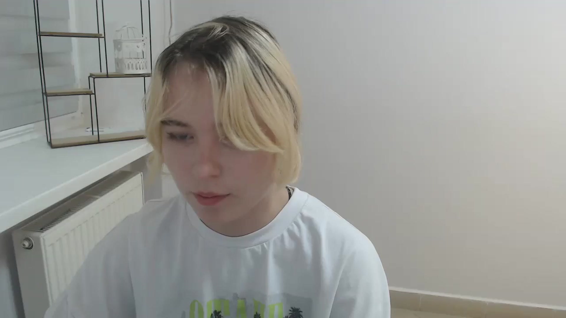 Gallery image thumbnail from SimonaTess_'s myfreecams stream on, 08/22/2024, 10:32 image 6 of 20