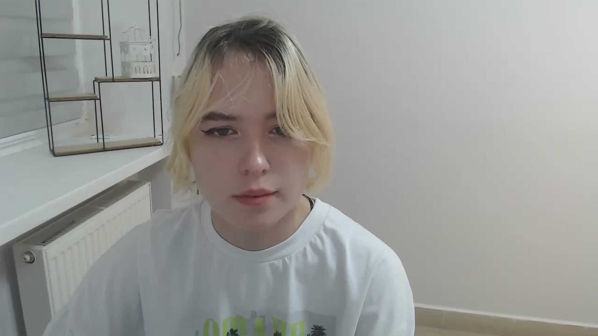 Gallery image thumbnail from SimonaTess_'s myfreecams stream on, 08/22/2024, 10:32 image 5 of 20