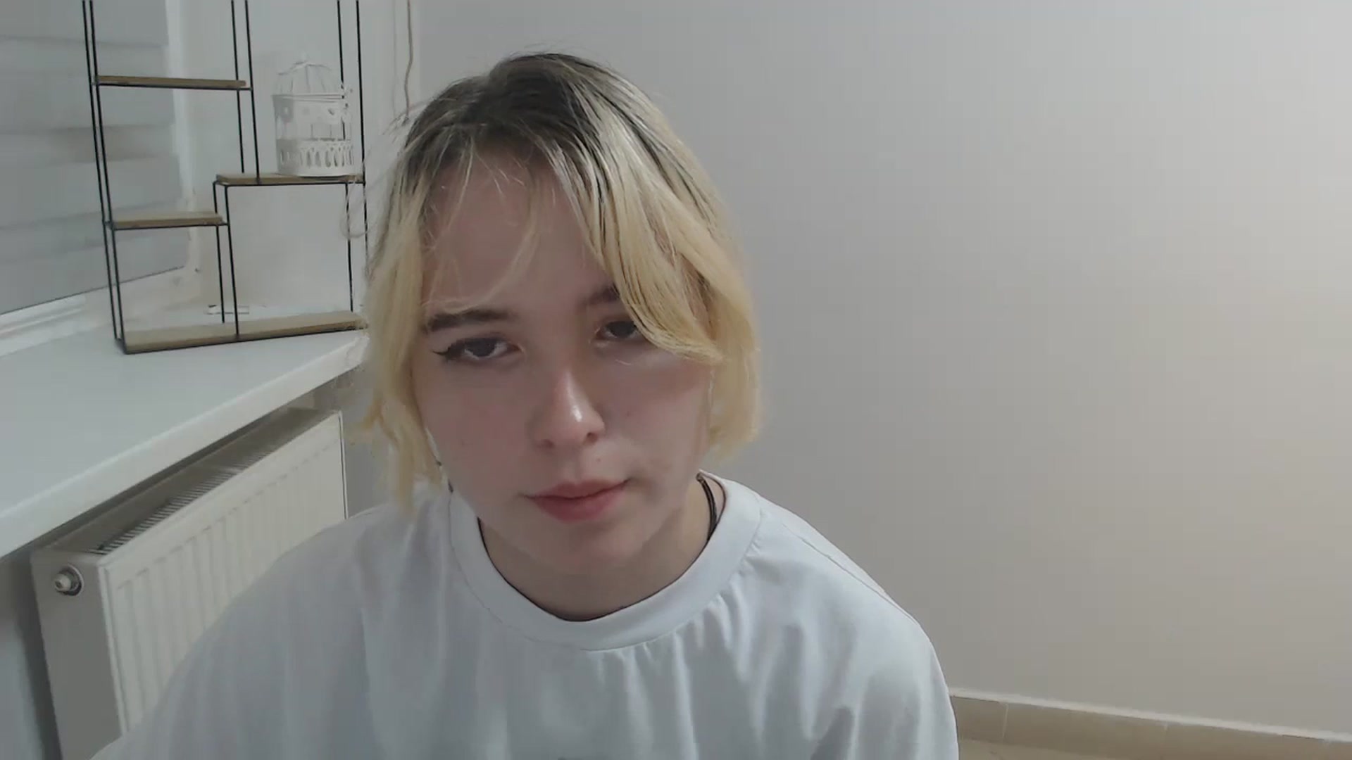 Gallery image thumbnail from SimonaTess_'s myfreecams stream on, 08/22/2024, 11:29 image 9 of 20