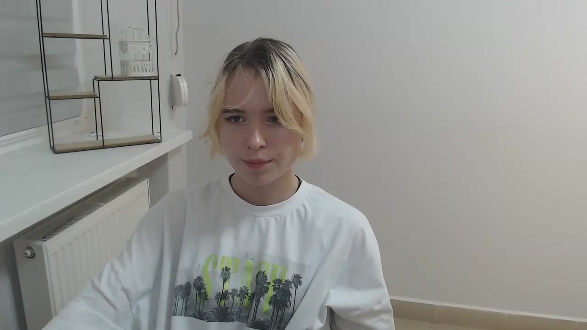Gallery image thumbnail from SimonaTess_'s myfreecams stream on, 08/22/2024, 11:29 image 6 of 20