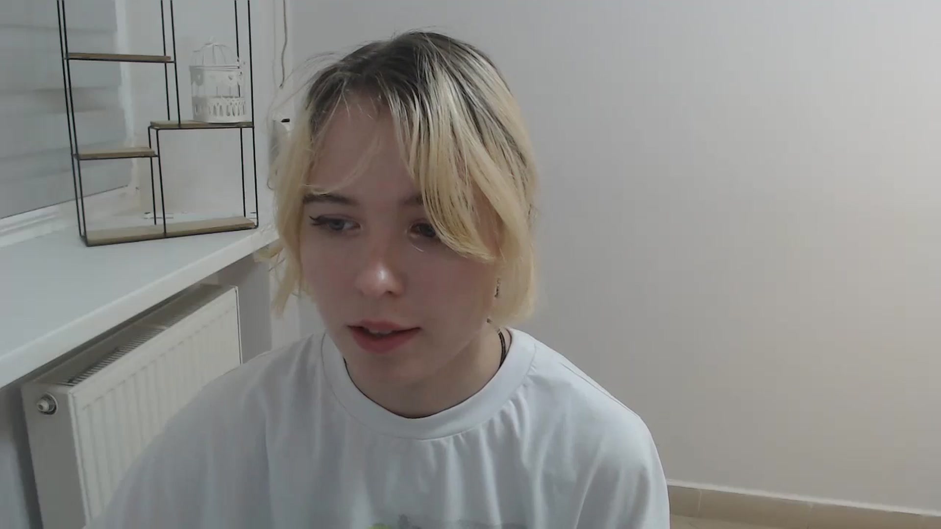 Gallery image thumbnail from SimonaTess_'s myfreecams stream on, 08/22/2024, 11:29 image 11 of 20