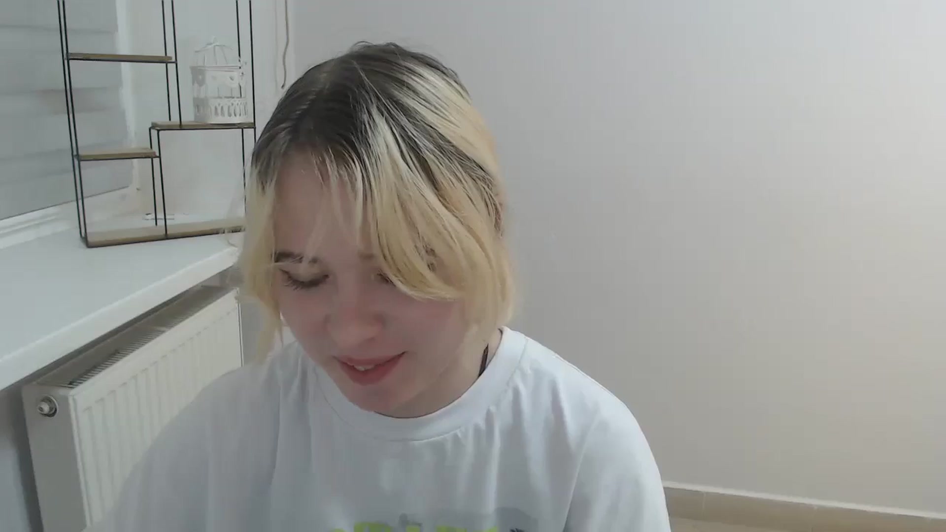 Gallery image thumbnail from SimonaTess_'s myfreecams stream on, 08/22/2024, 11:55 image 12 of 20