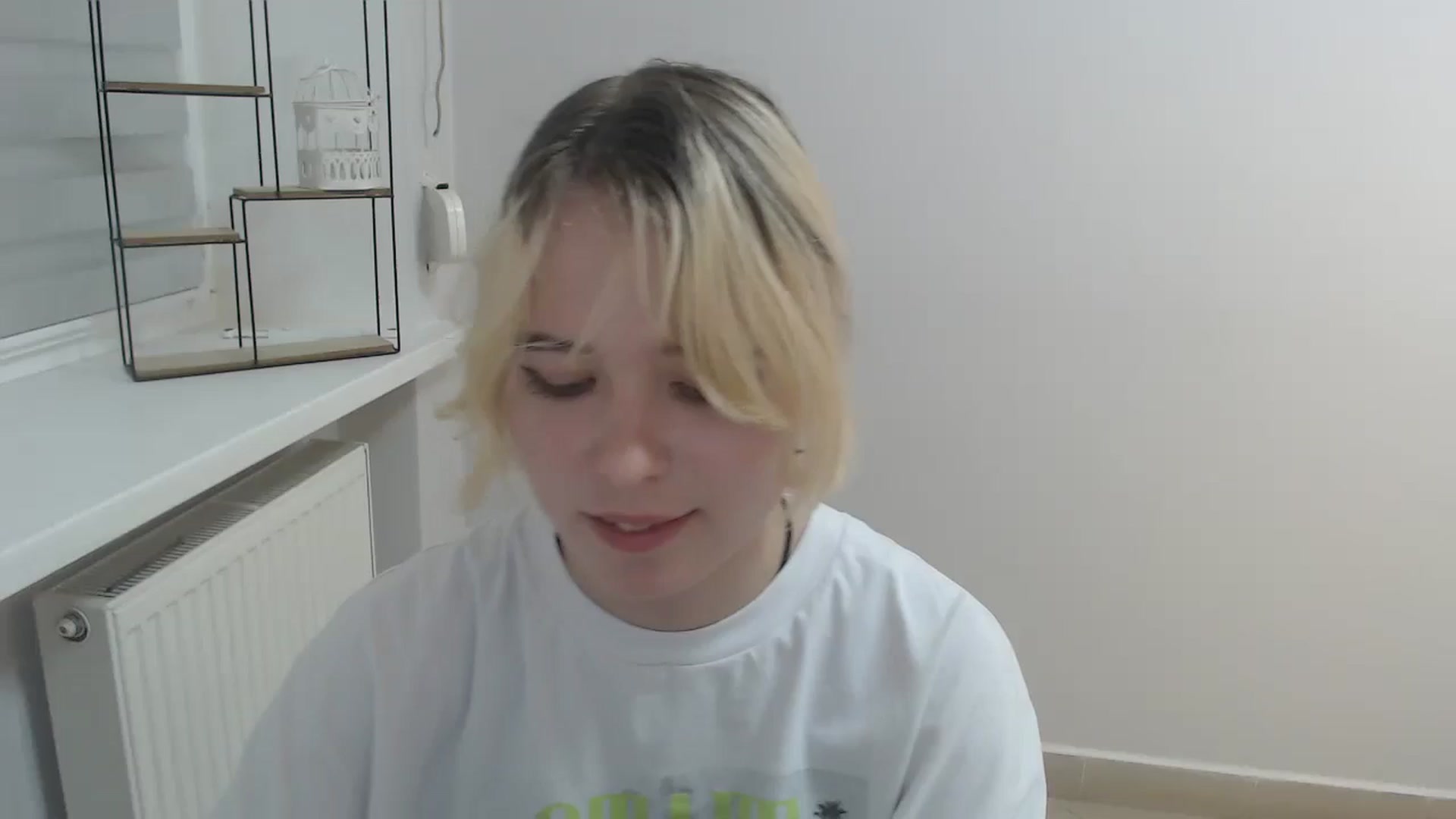 Gallery image thumbnail from SimonaTess_'s myfreecams stream on, 08/22/2024, 11:55 image 13 of 20
