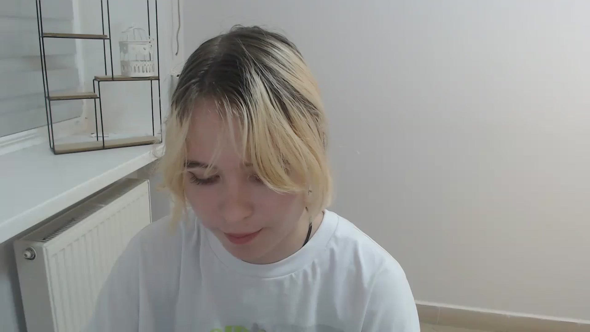 Gallery image thumbnail from SimonaTess_'s myfreecams stream on, 08/22/2024, 11:55 image 4 of 20
