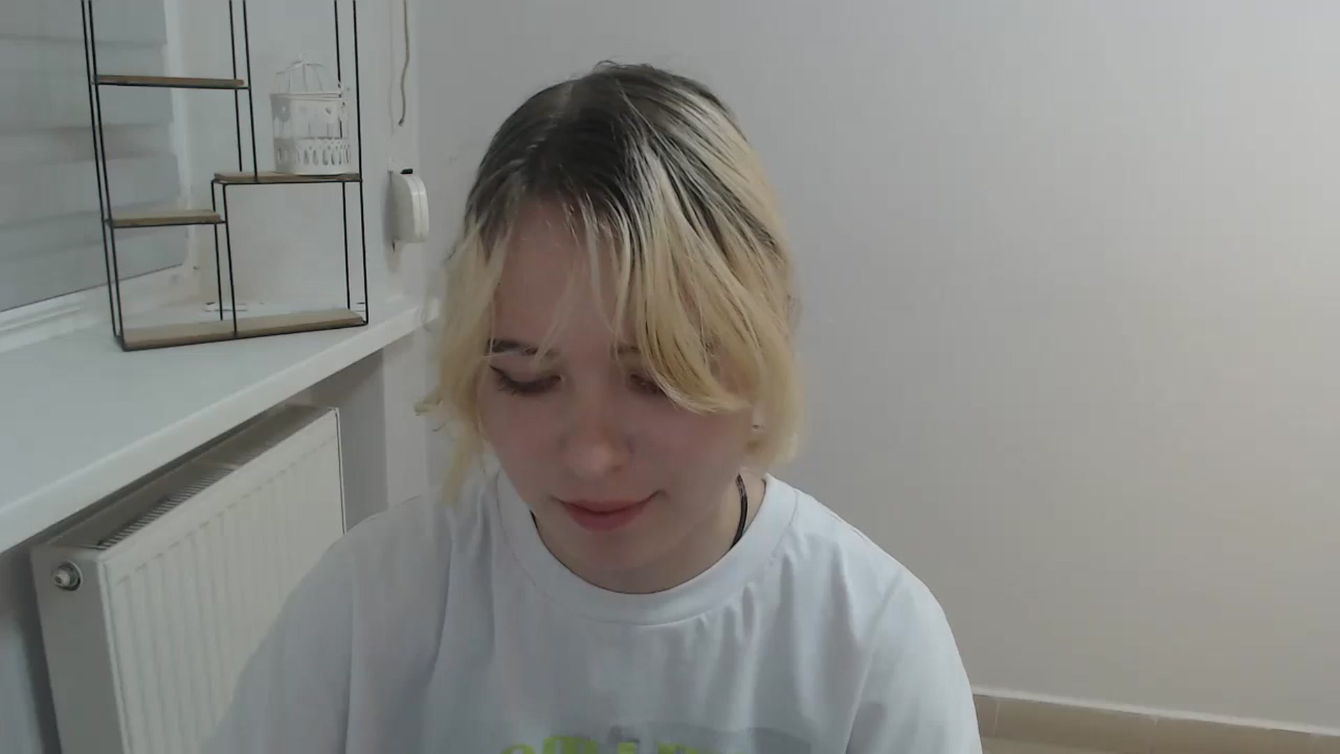Gallery image thumbnail from SimonaTess_'s myfreecams stream on, 08/22/2024, 11:55 image 14 of 20