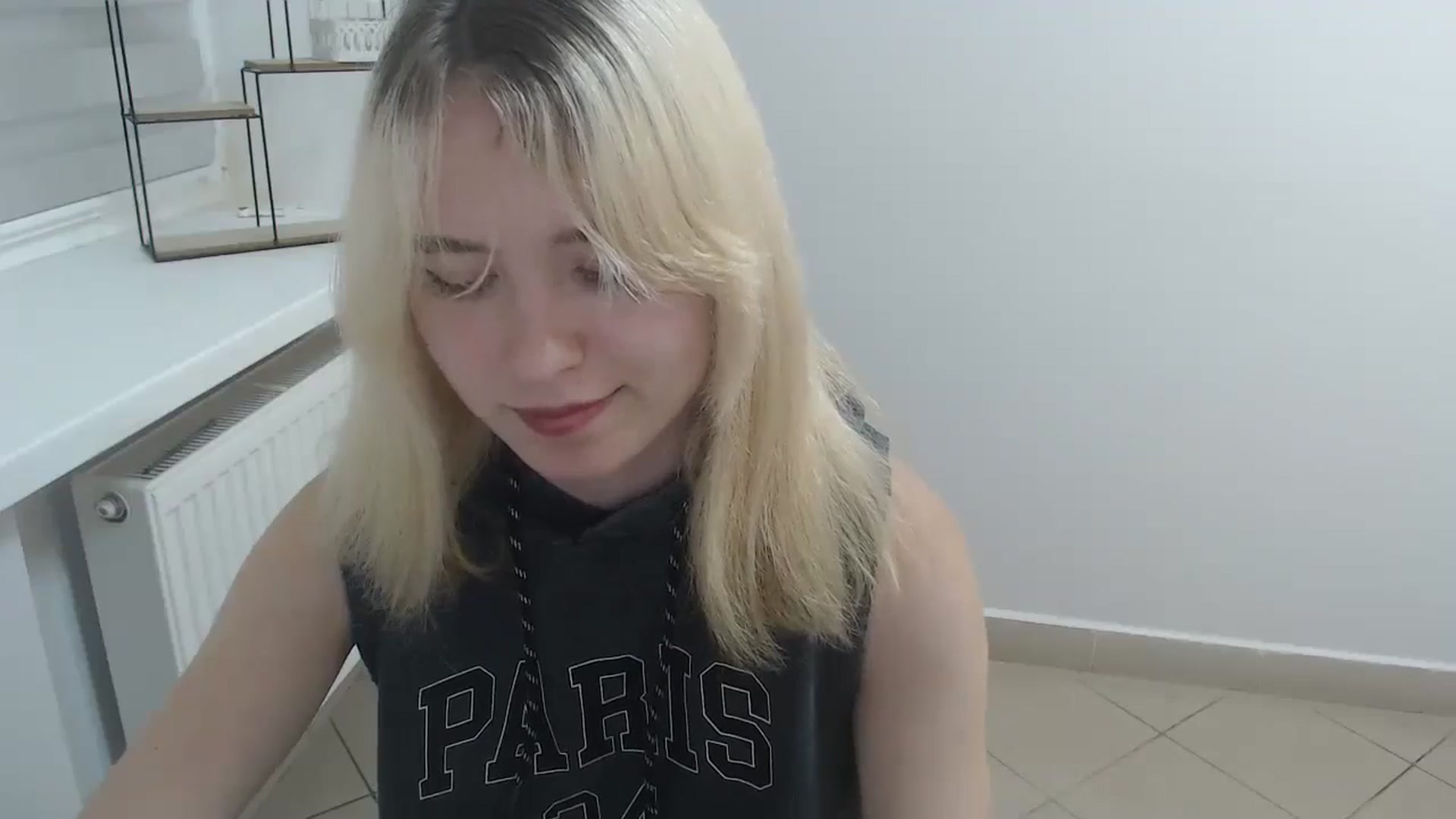 Gallery image thumbnail from SimonaTess_'s myfreecams stream on, 08/23/2024, 09:56 image 17 of 20