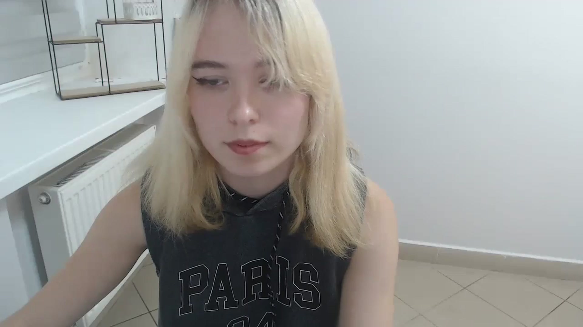 Gallery image thumbnail from SimonaTess_'s myfreecams stream on, 08/23/2024, 11:29 image 17 of 20