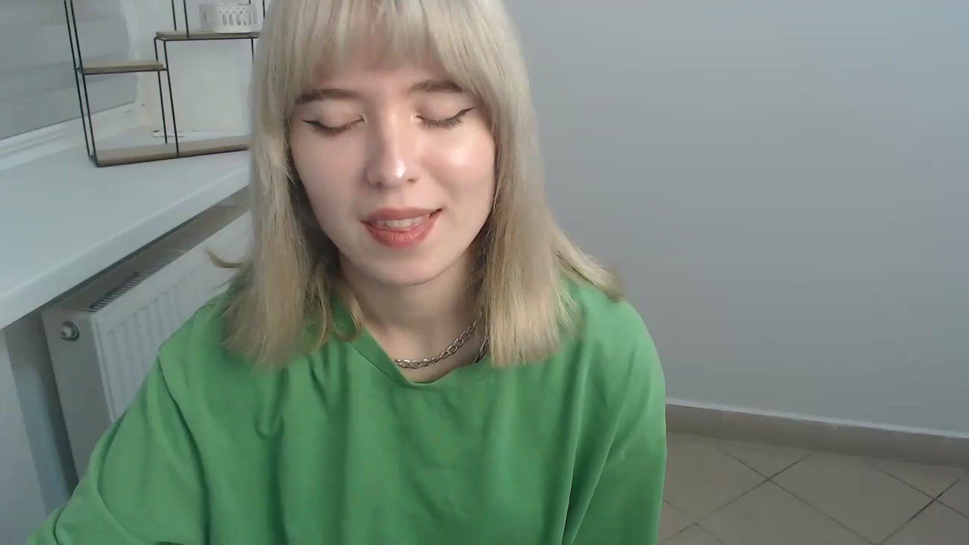 Gallery image thumbnail from SimonaTess_'s myfreecams stream on, 08/28/2024, 08:13 image 8 of 20
