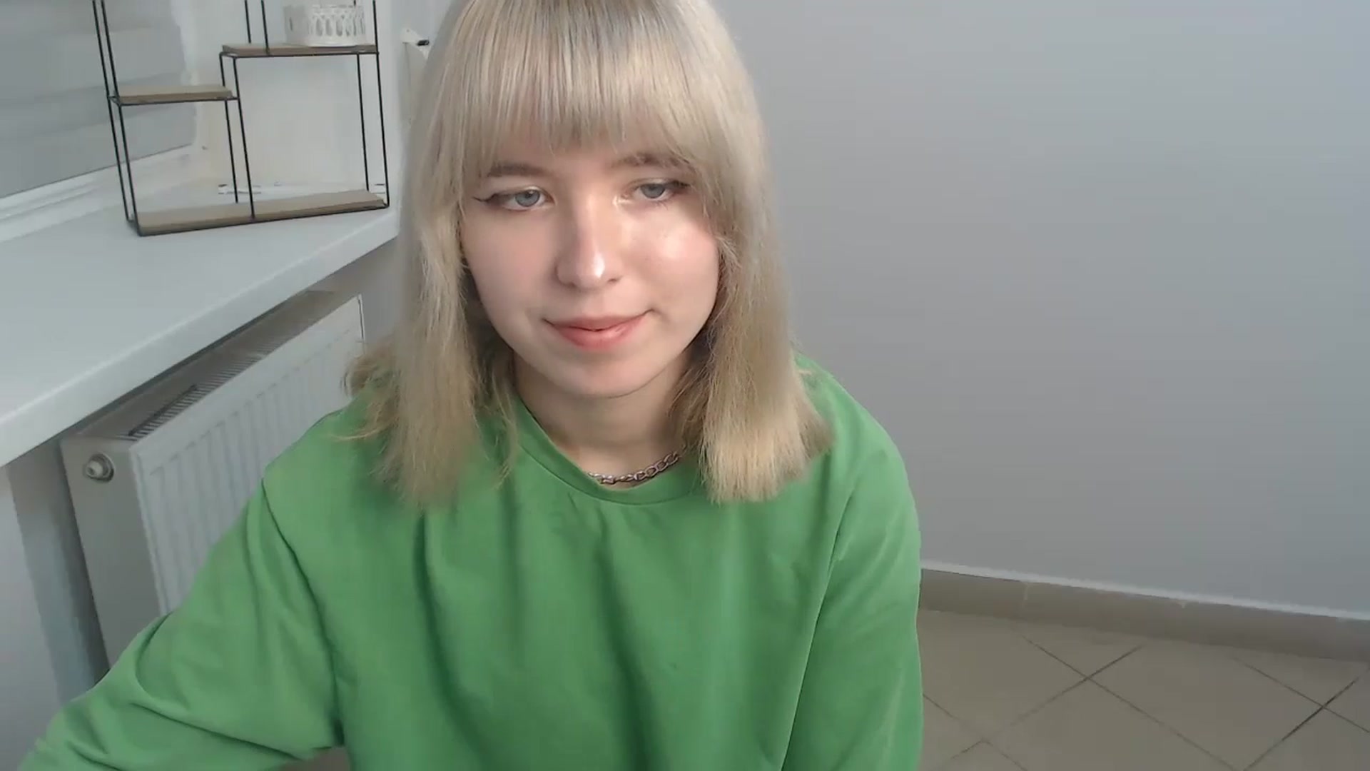 Gallery image thumbnail from SimonaTess_'s myfreecams stream on, 08/28/2024, 10:30 image 17 of 20