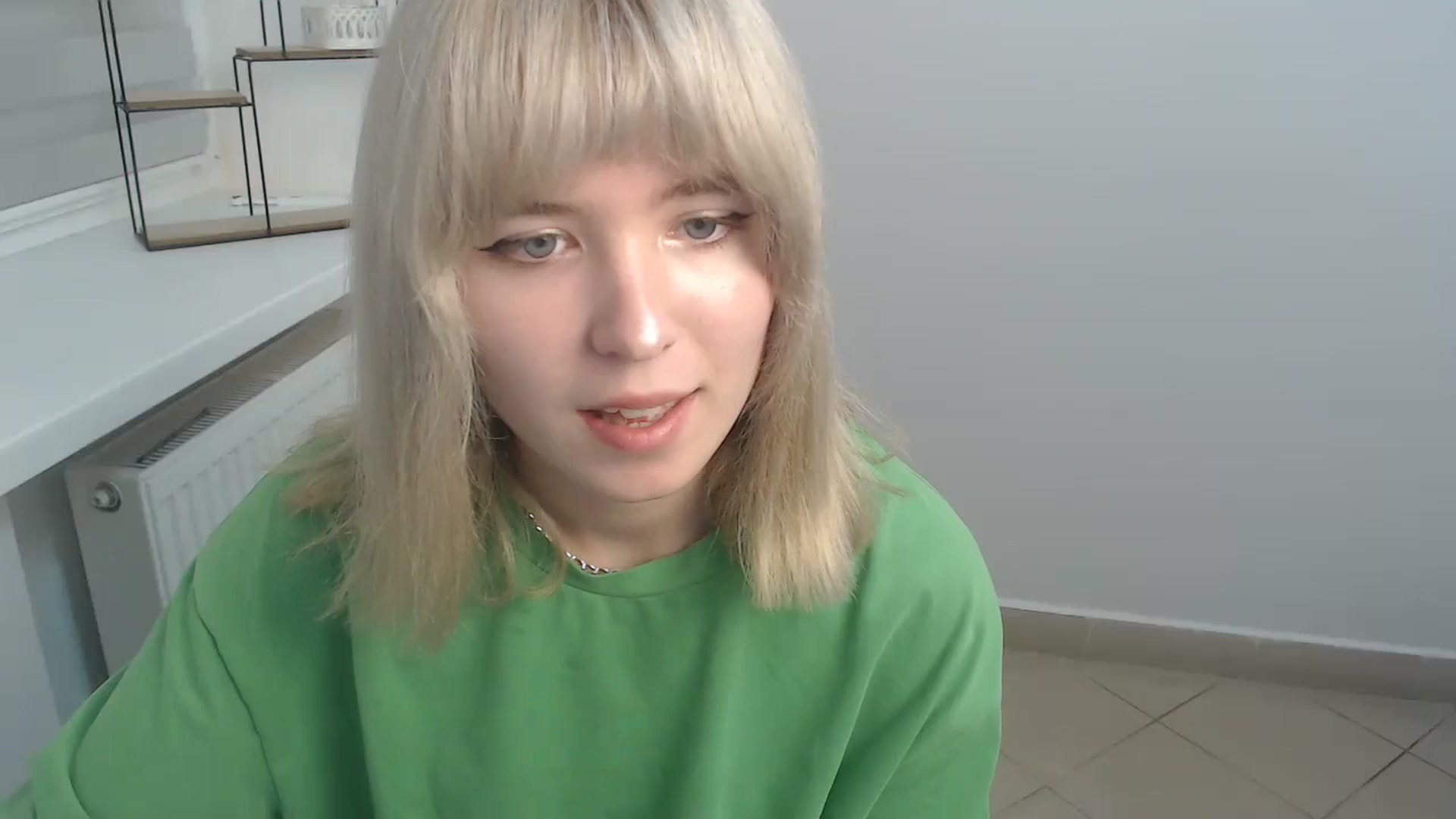 Gallery image thumbnail from SimonaTess_'s myfreecams stream on, 08/28/2024, 11:17 image 16 of 20