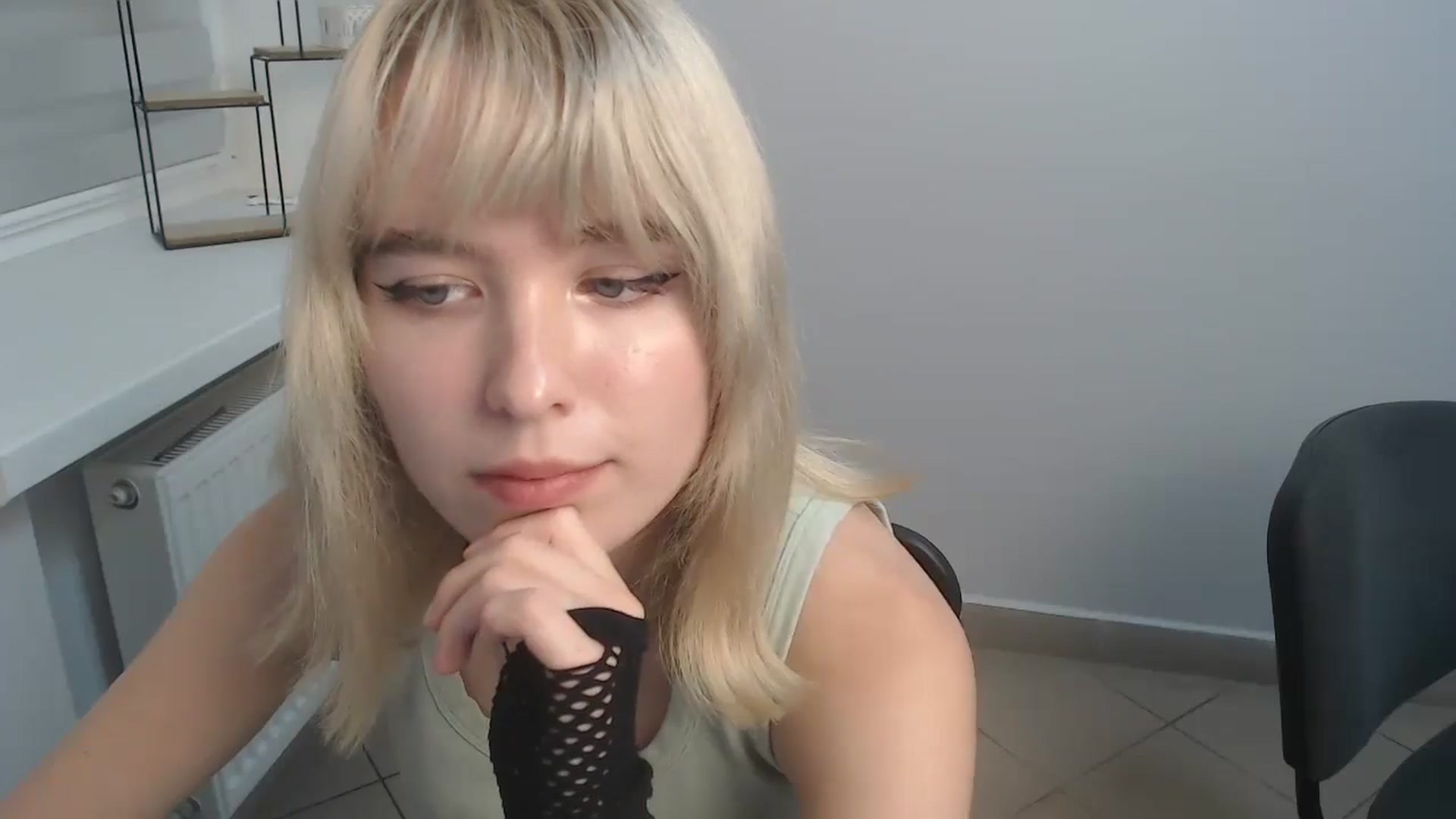 Gallery image thumbnail from SimonaTess_'s myfreecams stream on, 09/03/2024, 12:38 image 16 of 20