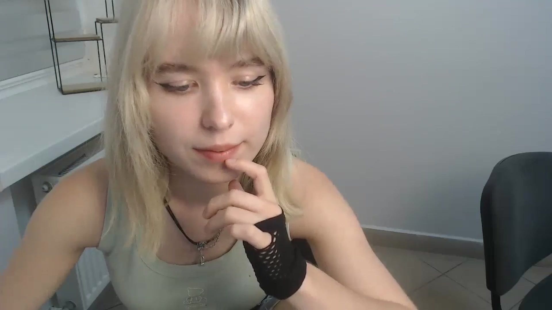 Gallery image thumbnail from SimonaTess_'s myfreecams stream on, 09/03/2024, 13:23 image 3 of 20