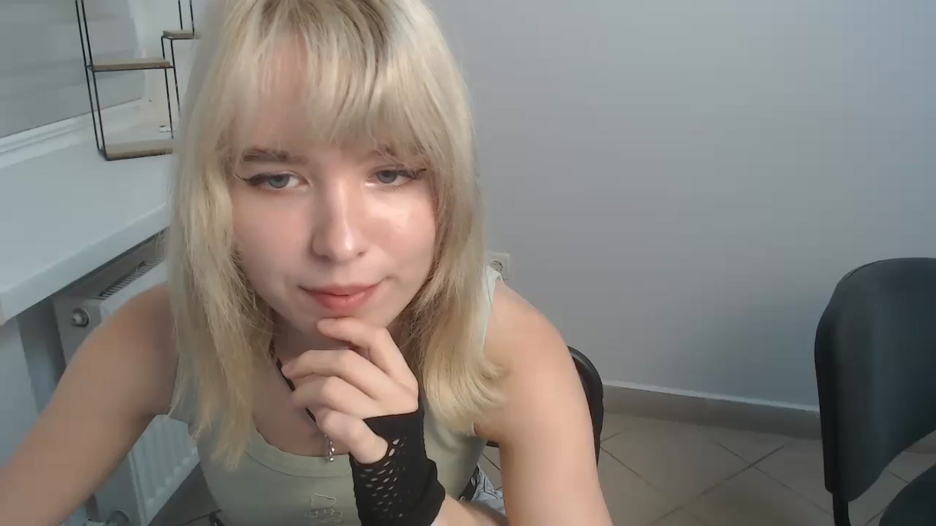 Gallery image thumbnail from SimonaTess_'s myfreecams stream on, 09/03/2024, 13:23 image 6 of 20