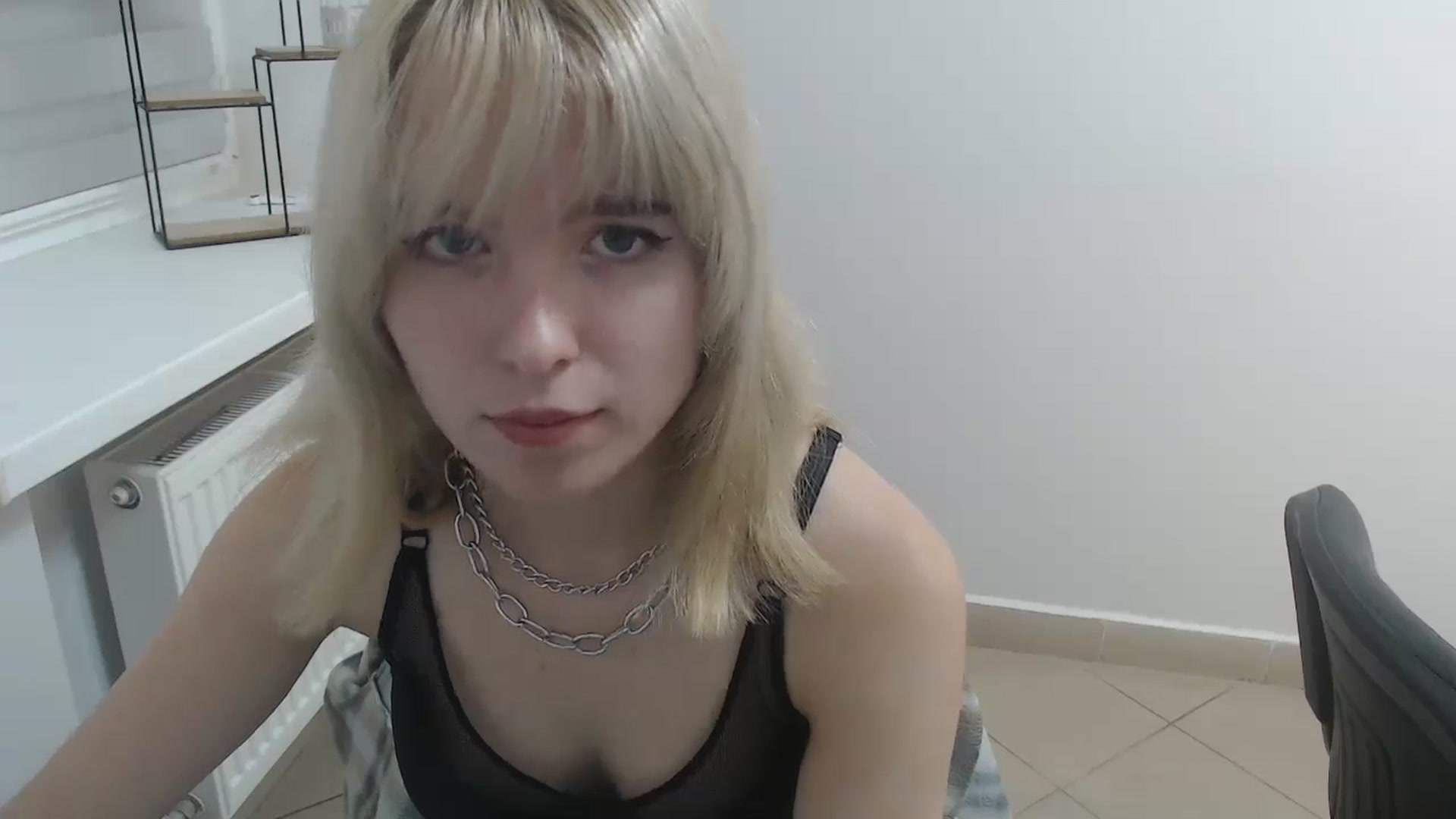 Gallery image thumbnail from SimonaTess_'s myfreecams stream on, 09/07/2024, 11:10 image 12 of 20