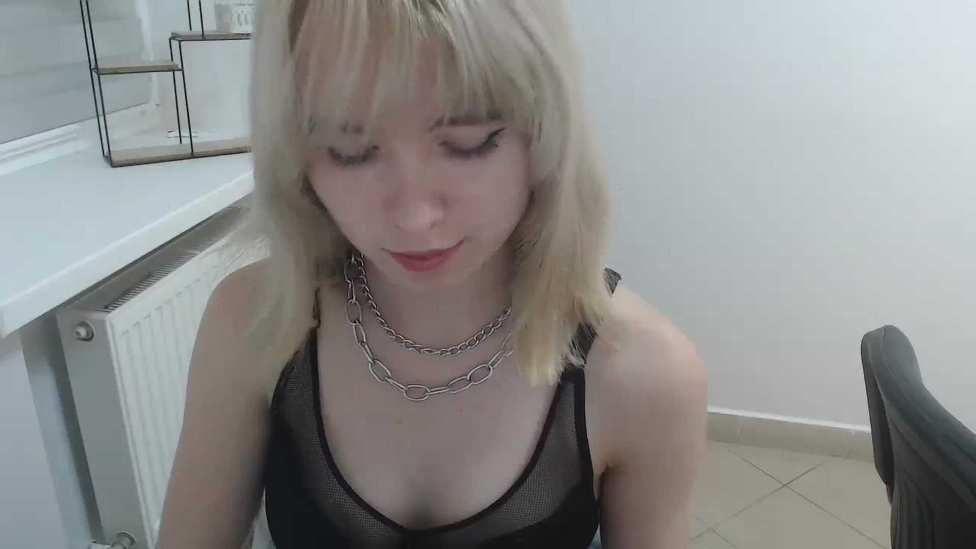 Gallery image thumbnail from SimonaTess_'s myfreecams stream on, 09/07/2024, 11:10 image 13 of 20