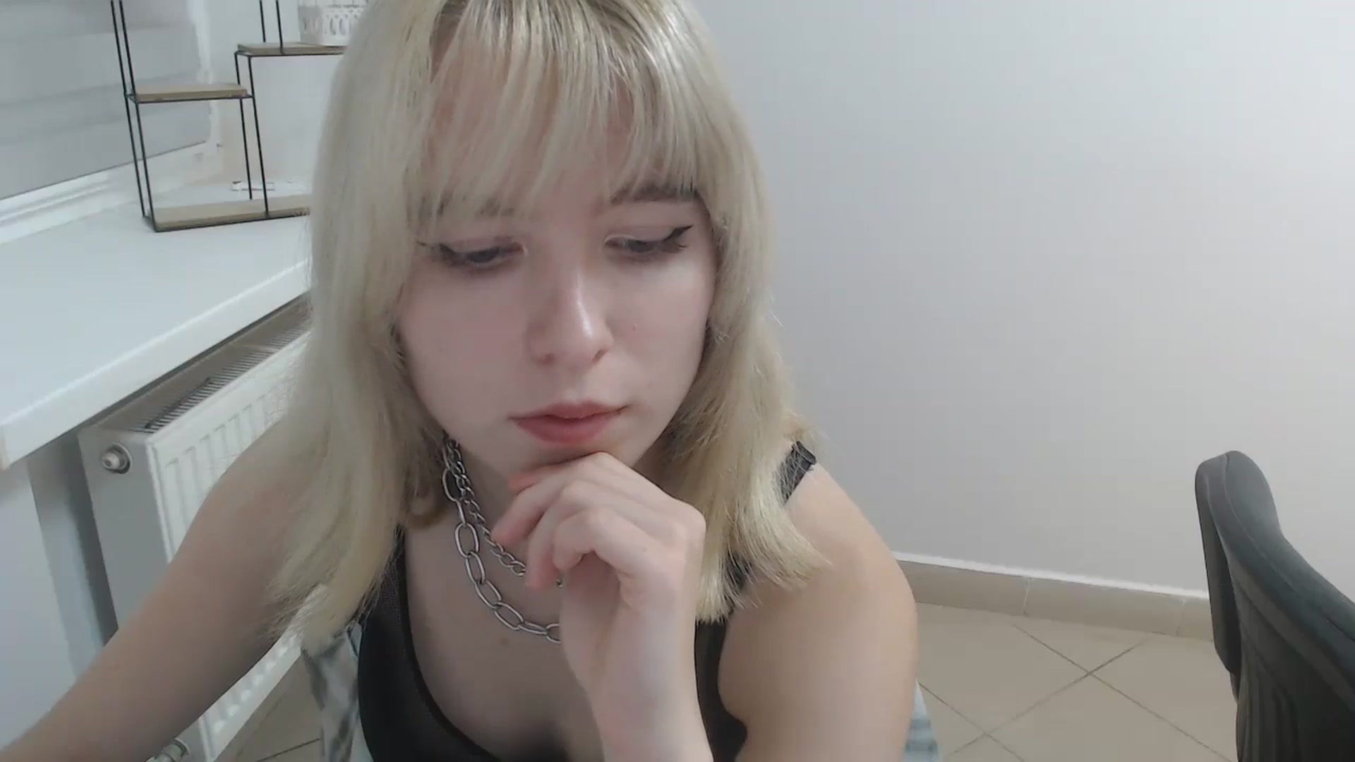 Gallery image thumbnail from SimonaTess_'s myfreecams stream on, 09/07/2024, 11:10 image 11 of 20