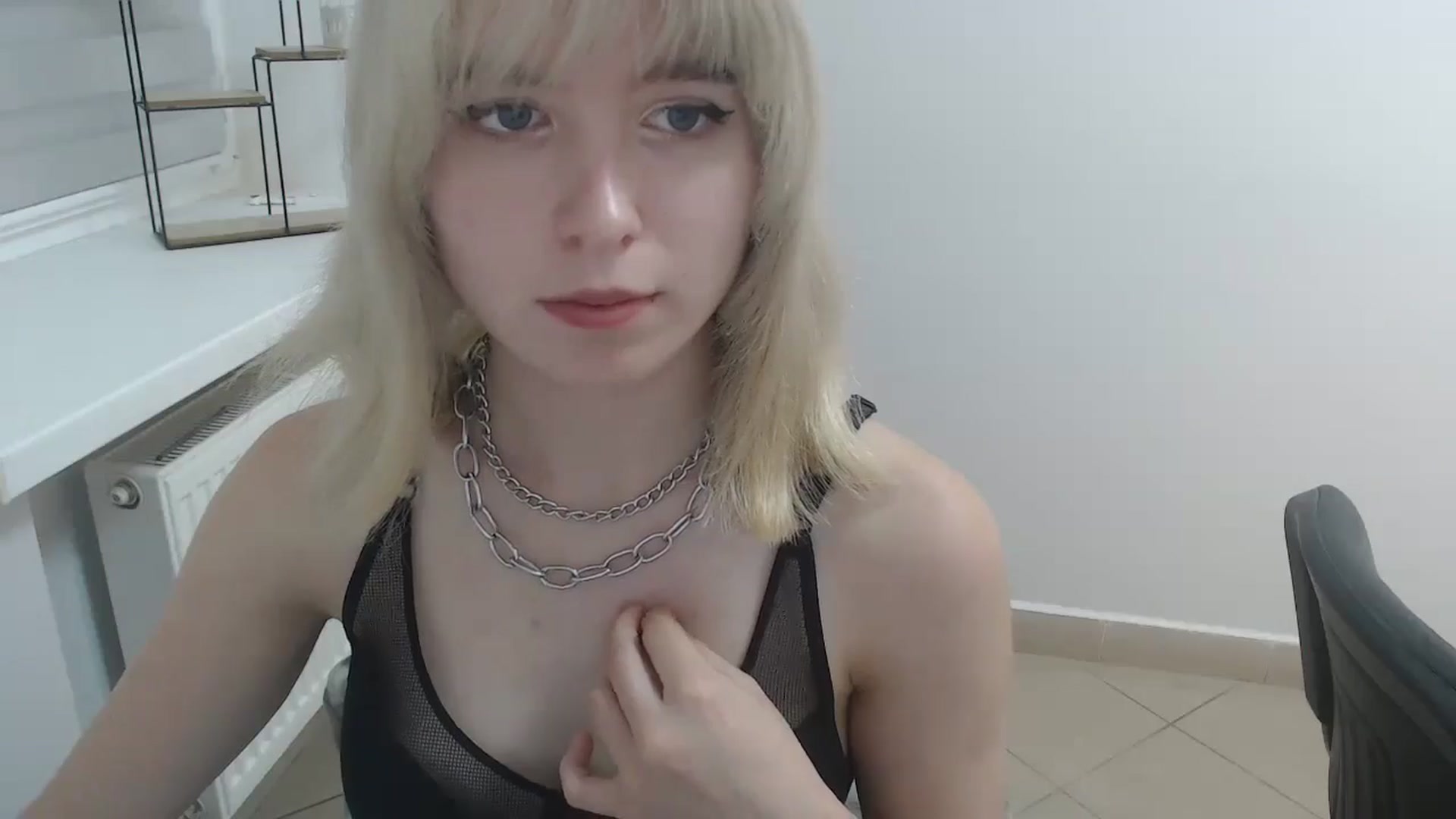Gallery image thumbnail from SimonaTess_'s myfreecams stream on, 09/07/2024, 11:10 image 14 of 20