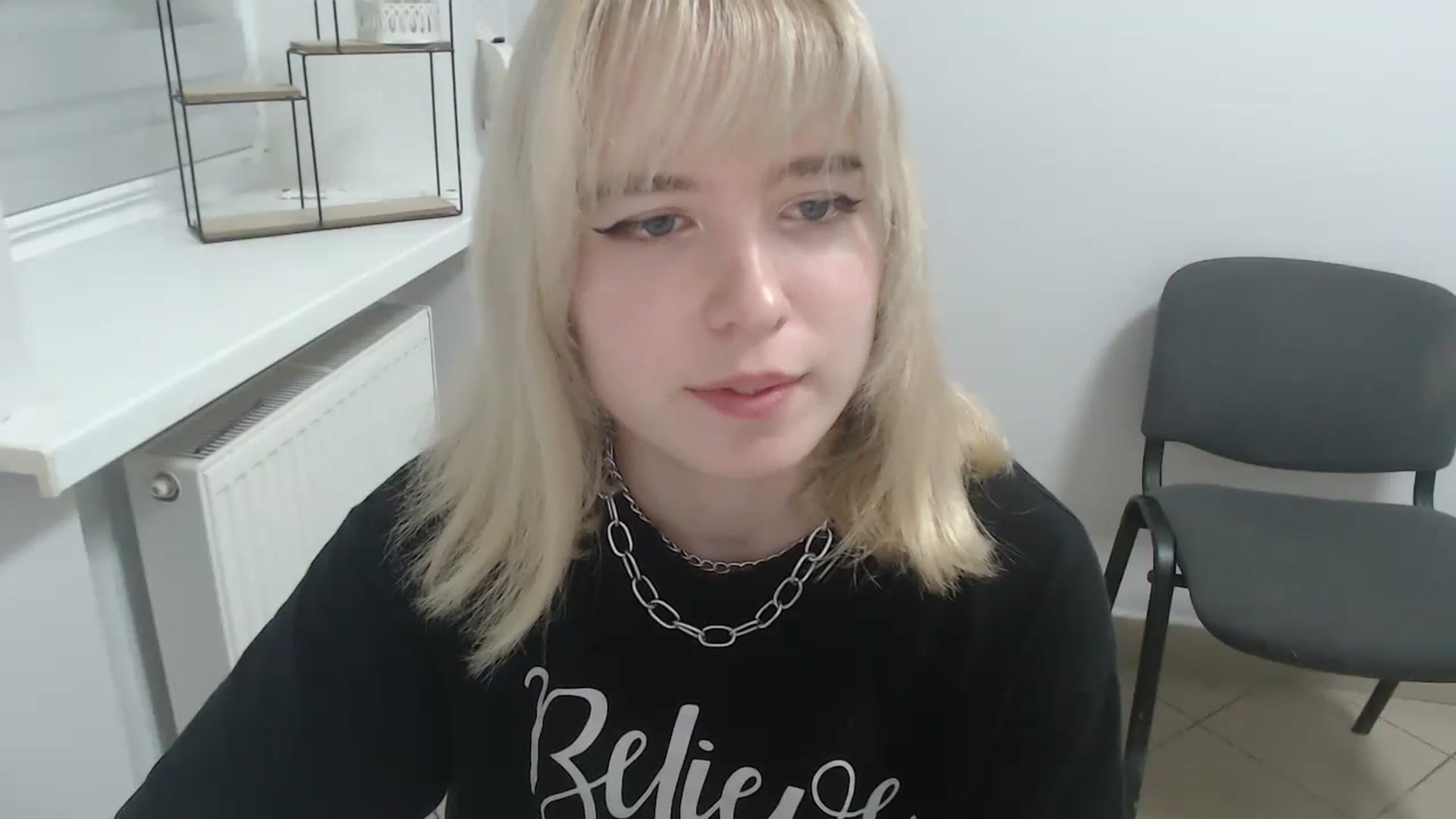 Gallery image thumbnail from SimonaTess_'s myfreecams stream on, 09/08/2024, 12:36 image 13 of 20