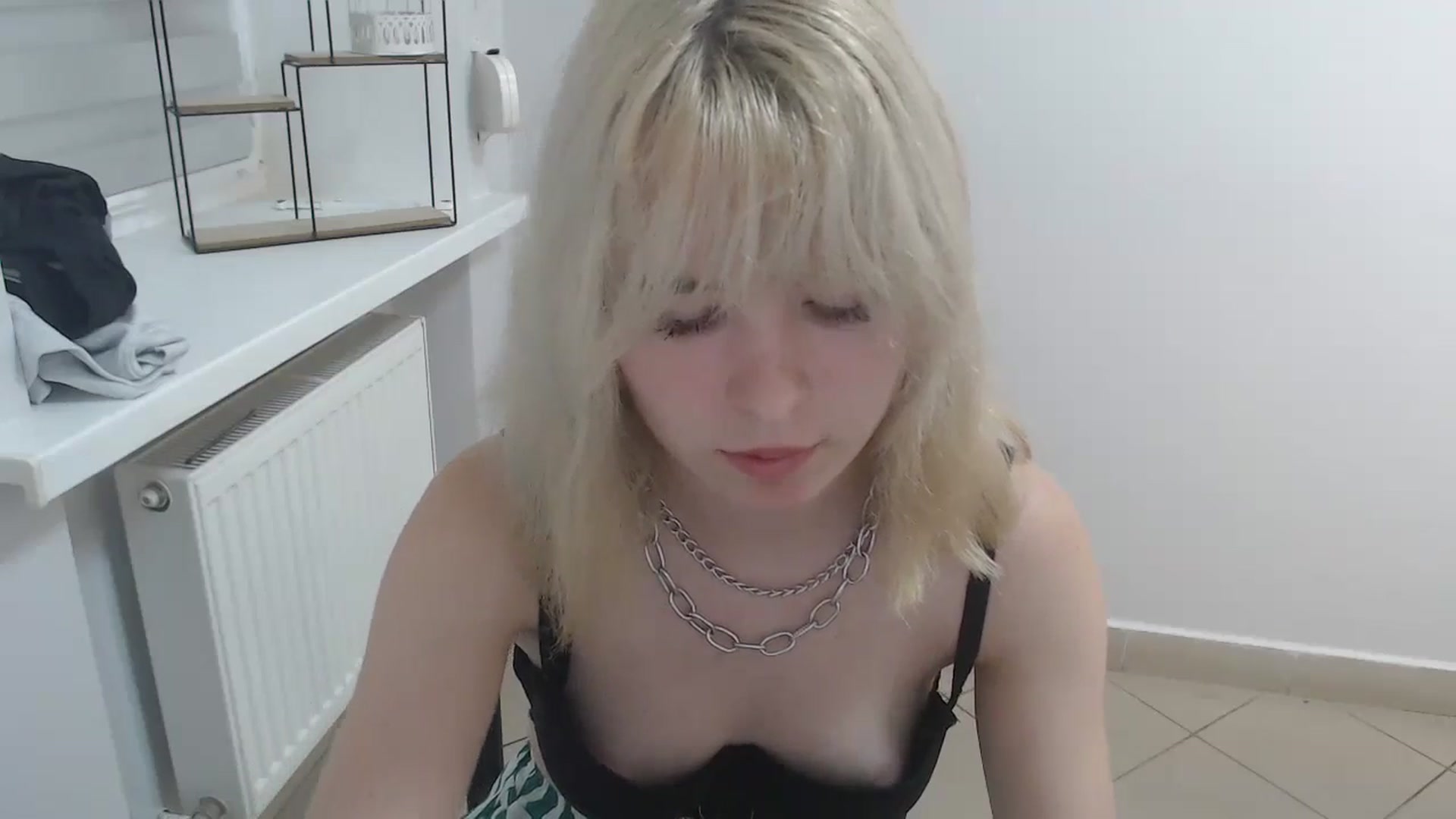 Gallery image thumbnail from SimonaTess_'s myfreecams stream on, 09/14/2024, 10:06 image 7 of 20
