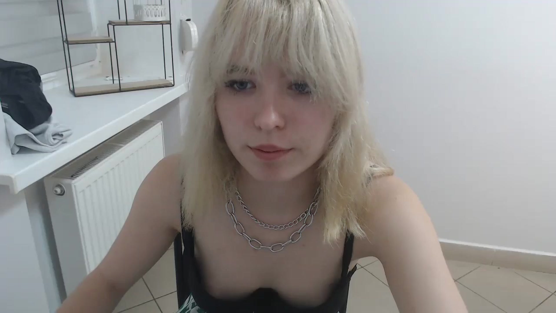 Gallery image thumbnail from SimonaTess_'s myfreecams stream on, 09/14/2024, 10:06 image 11 of 20