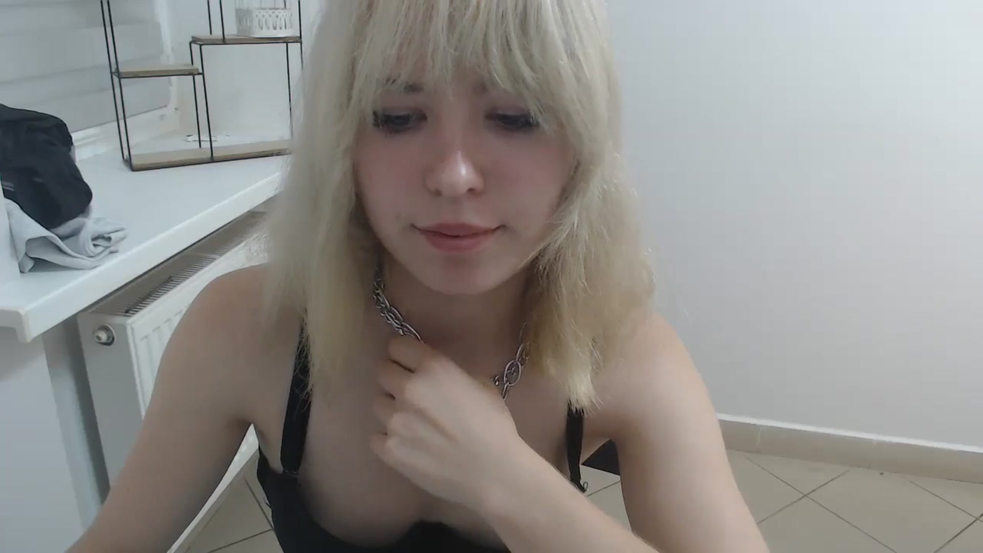 Gallery image thumbnail from SimonaTess_'s myfreecams stream on, 09/14/2024, 10:39 image 12 of 20