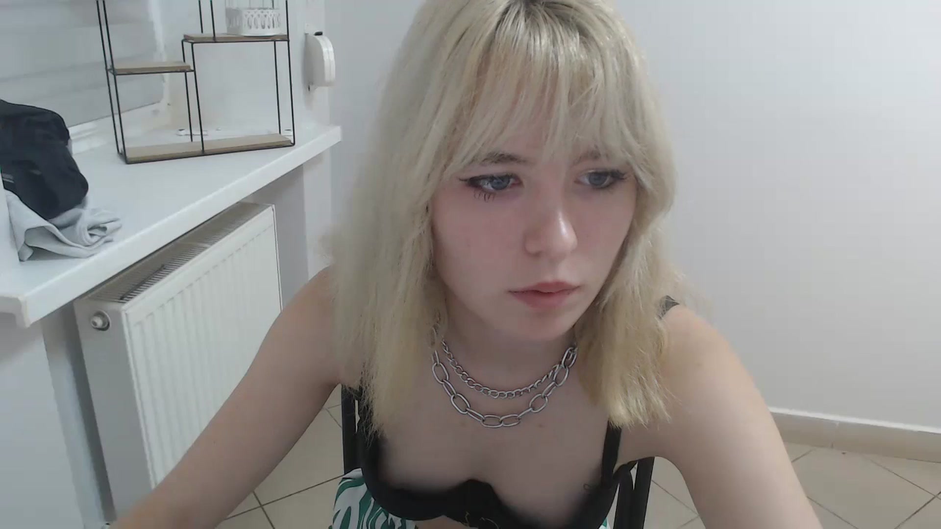 Gallery image thumbnail from SimonaTess_'s myfreecams stream on, 09/14/2024, 10:39 image 7 of 20