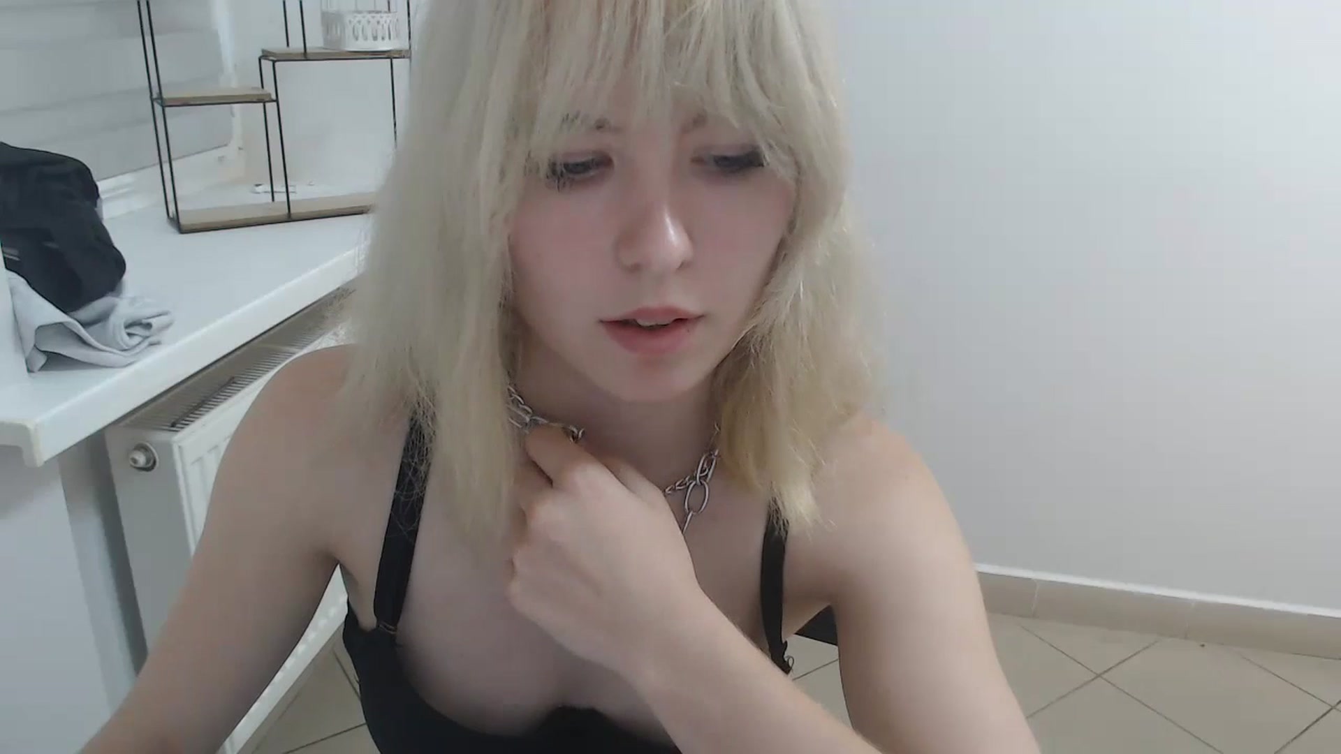 Gallery image thumbnail from SimonaTess_'s myfreecams stream on, 09/14/2024, 10:39 image 11 of 20