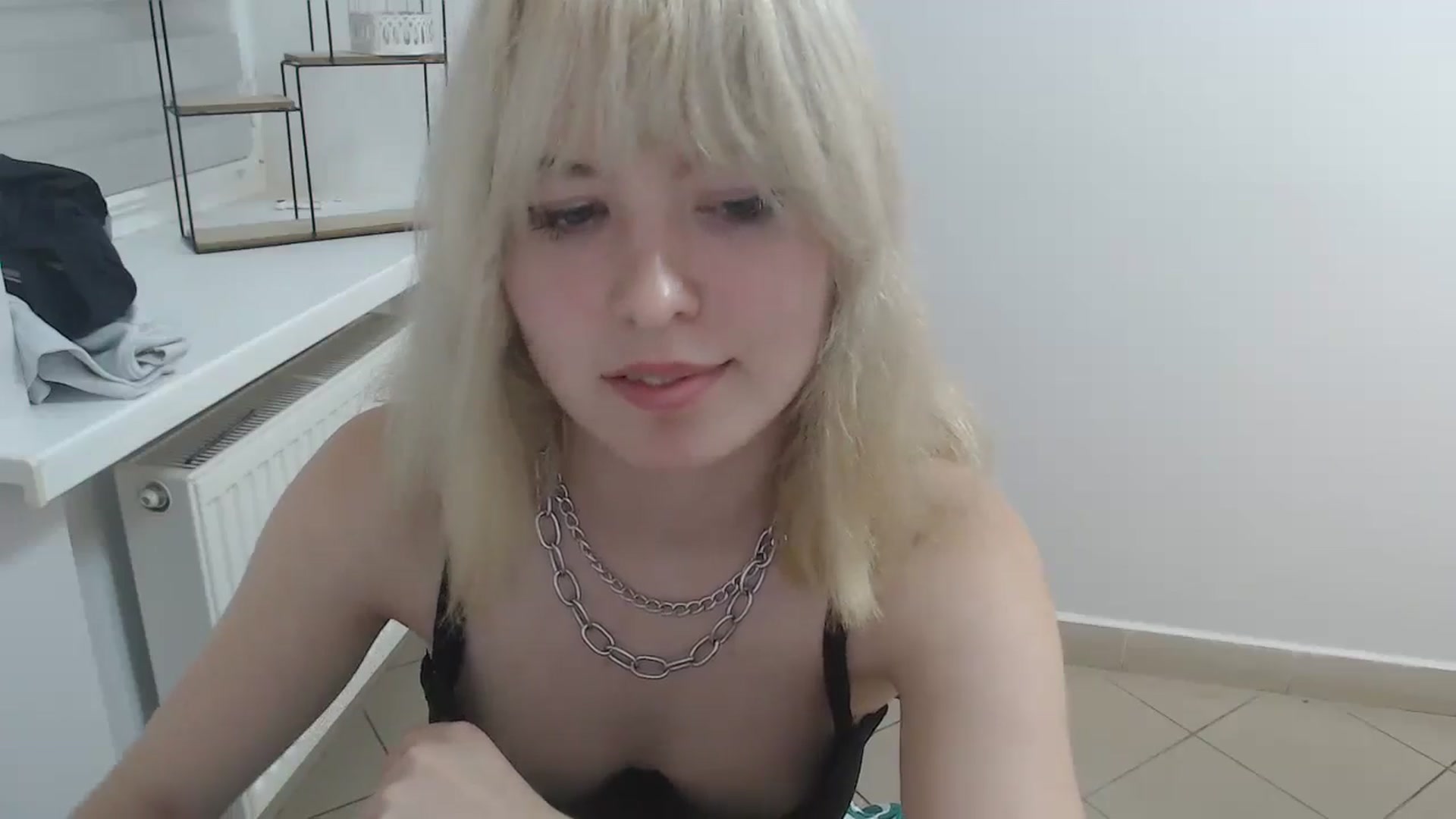 Gallery image thumbnail from SimonaTess_'s myfreecams stream on, 09/14/2024, 10:39 image 13 of 20