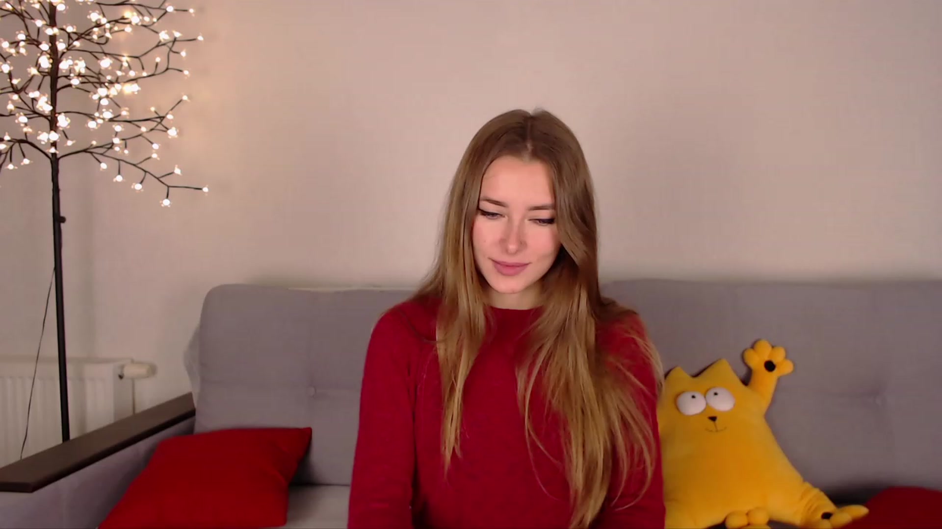 Gallery image thumbnail from SimonsWife's myfreecams stream on, 11/27/2022, 17:57 image 5 of 20