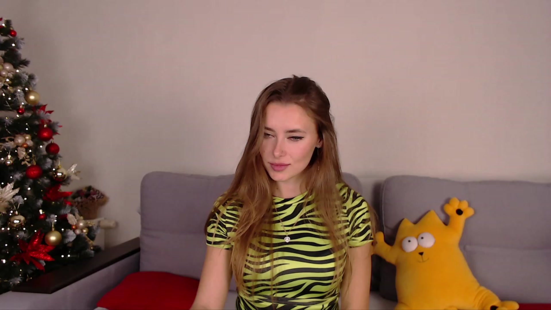 Gallery image thumbnail from SimonsWife's myfreecams stream on, 12/11/2022, 16:42 image 11 of 20